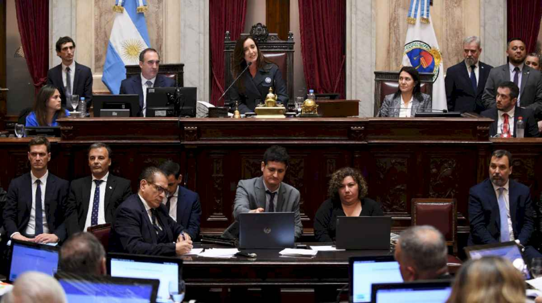 con-el-voto-desempate-de-villarruel,-el-gobierno-logro-la-aprobacion-de-la-ley-bases-en-el-senado