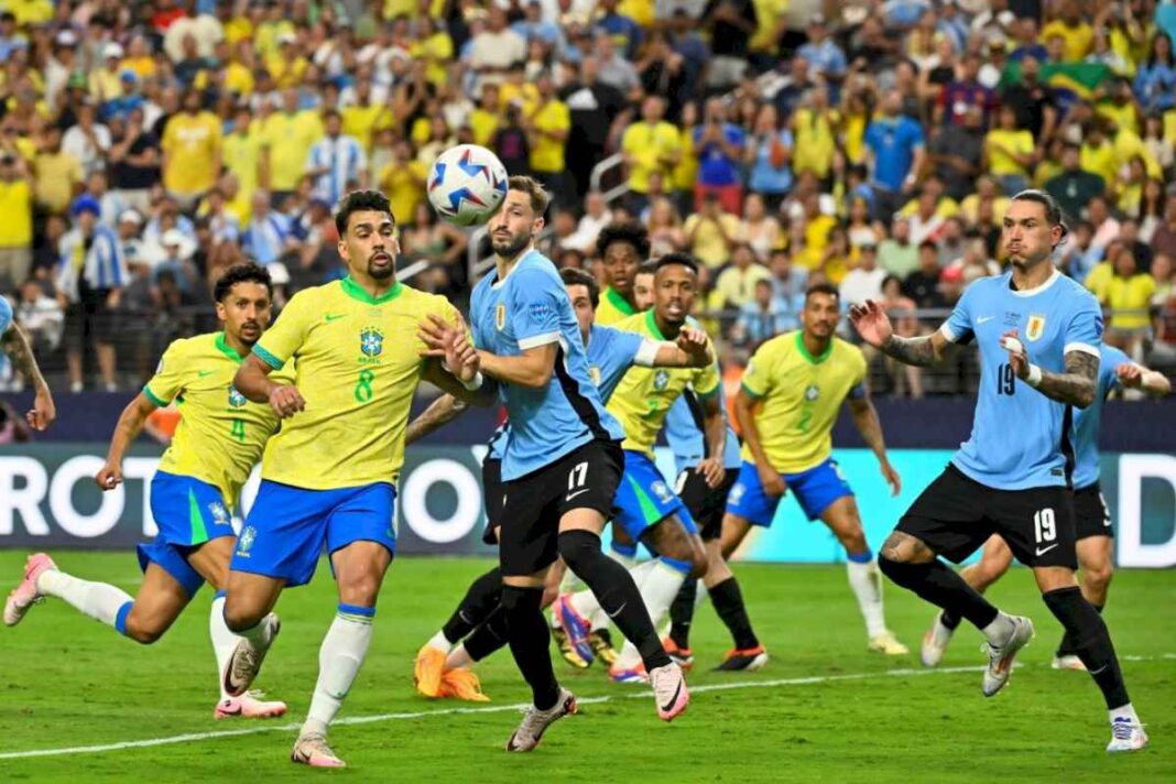 uruguay,-con-uno-menos,-empata-0-0-ante-brasil-en-un-partidazo-por-los-cuartos-de-final-de-la-copa-america