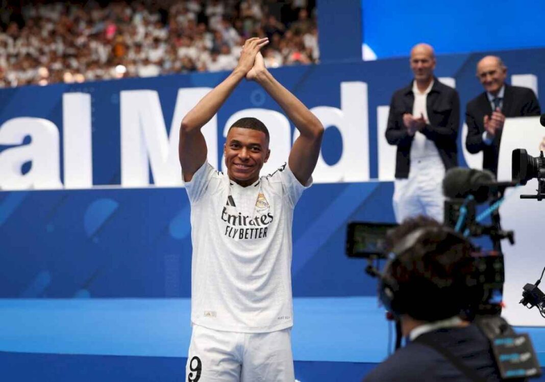 mbappe-revoluciono-al-real-madrid-y-sorprendio-con-su-acento-casi-argentino