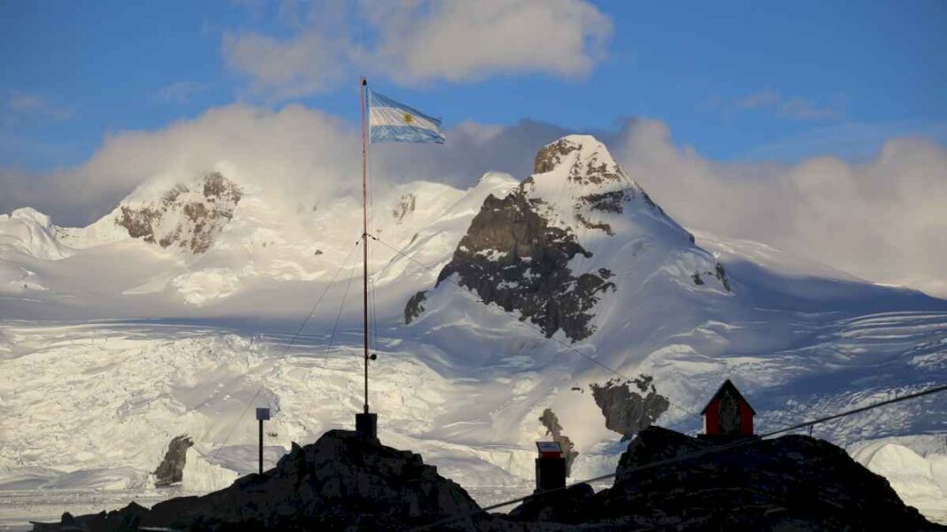 dia-nacional-de-la-direccion-nacional-del-antartico:-por-que-se-celebra-cada-5-de-agosto