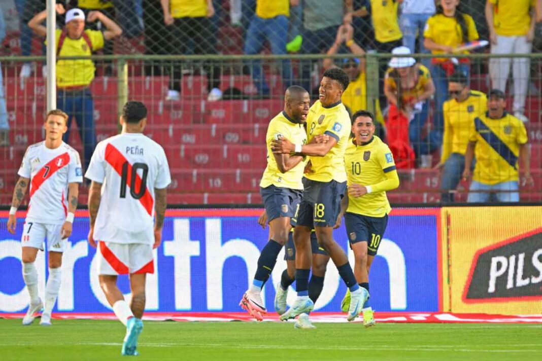 eliminatorias:-ecuador-derroto-a-peru-y-sigue-clasificando-al-mundial