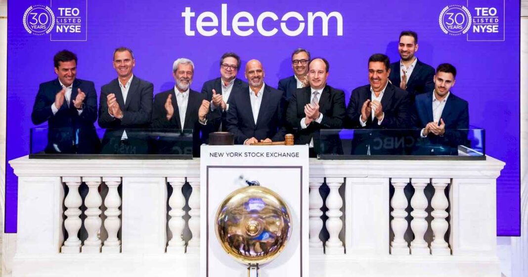 telecom-argentina-celebro-el-30-aniversario-de-su-cotizacion-en-la-bolsa-de-nueva-york